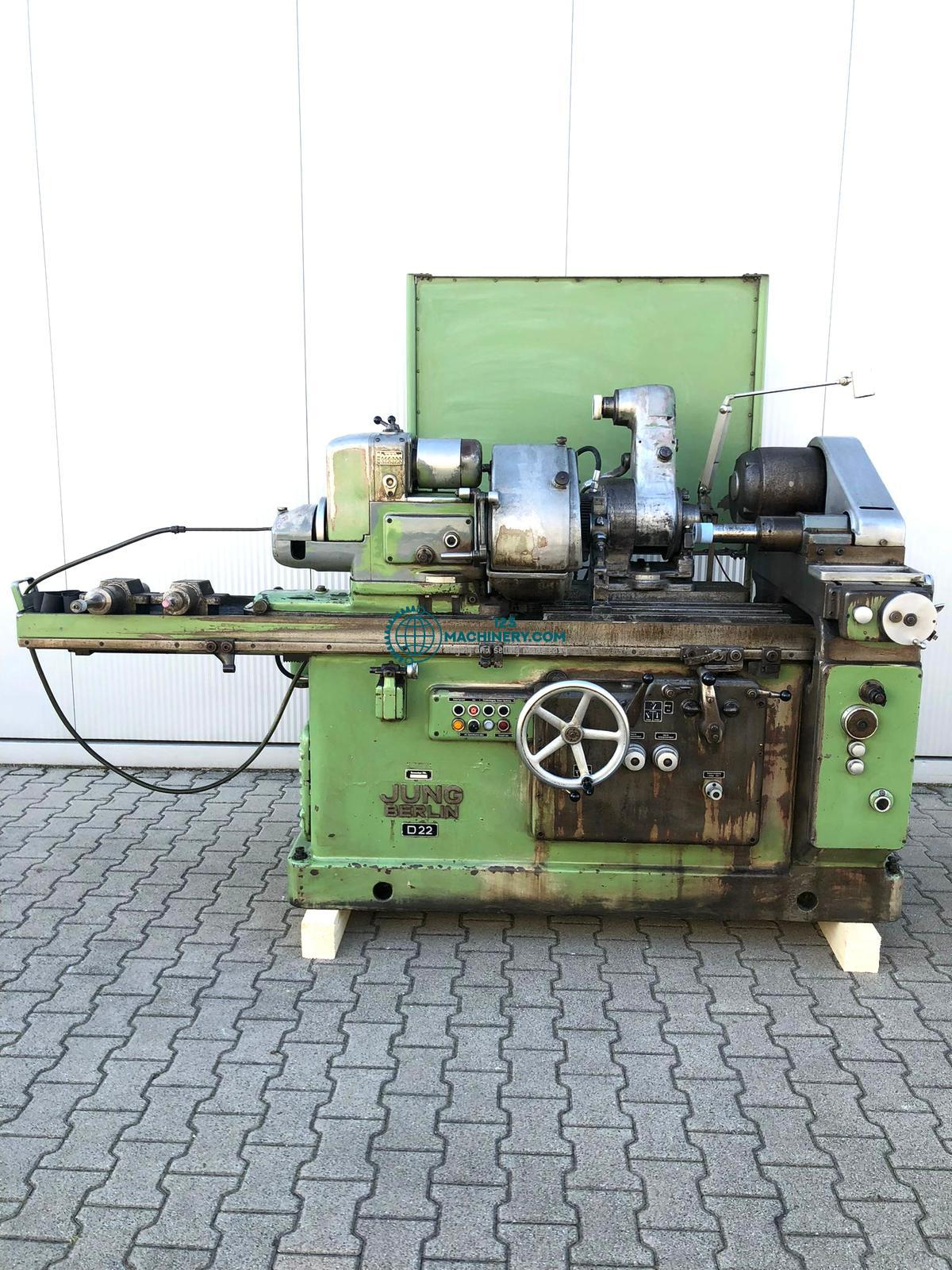 JUNG D22 / Innenrundschleifmaschine